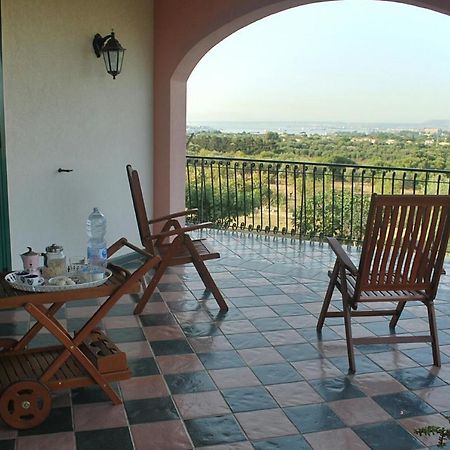 La Maison Di Elenoire Augusta Luaran gambar